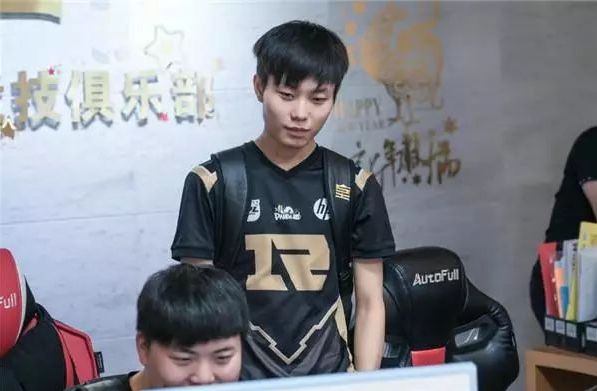 上海上港 上海上港